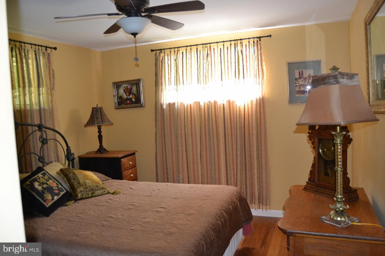 127 Captain Wolfe Road Barto, PA 19504 - Photo 37 of 41 Bedroom