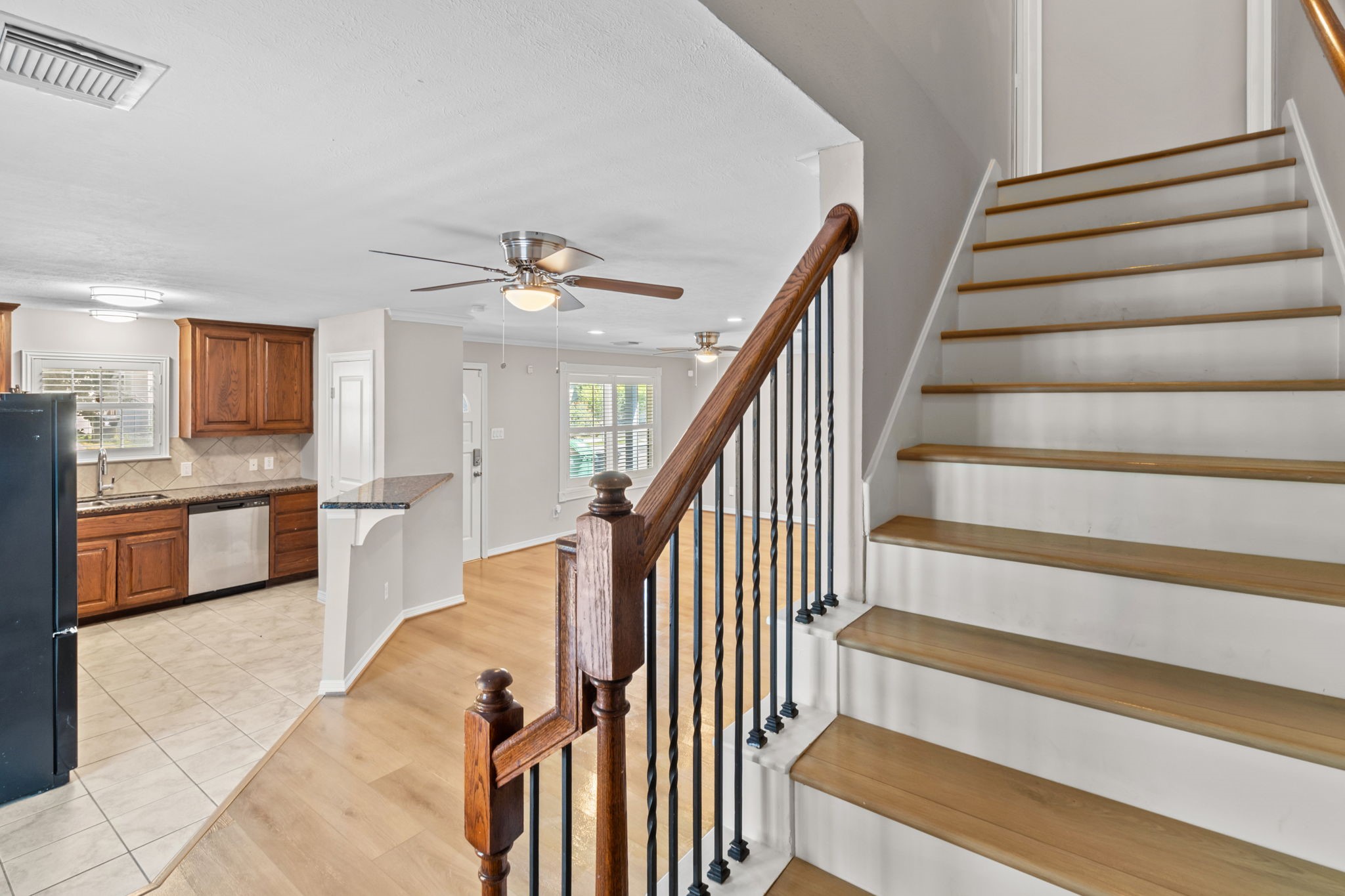3506 Garrow Street Houston, TX 77003 - Photo 23 of 32 a view of entryway and kitchen