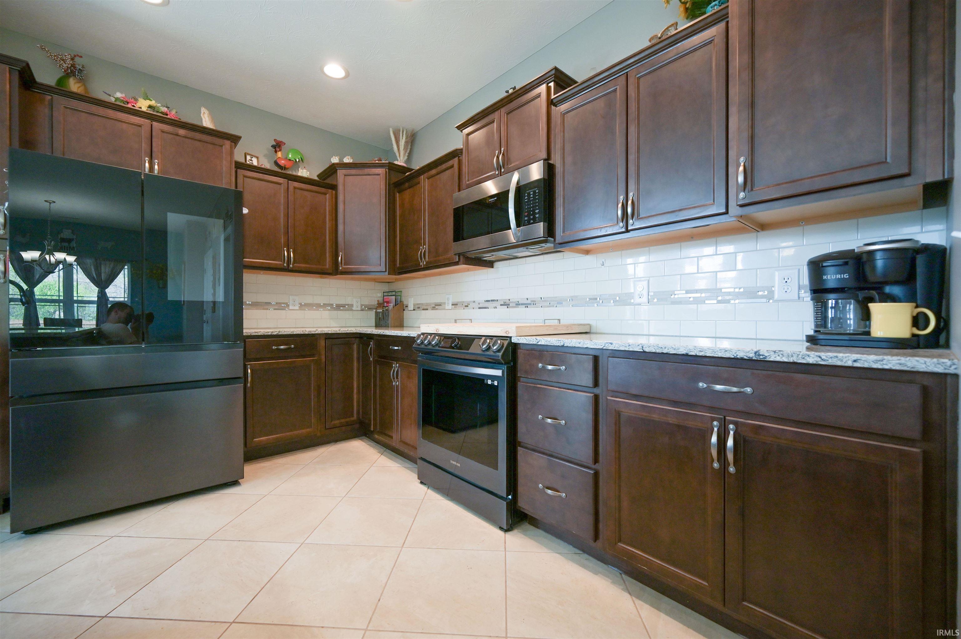 814 Bluegrass Trail Kokomo, IN 46901 - Photo 20 of 32