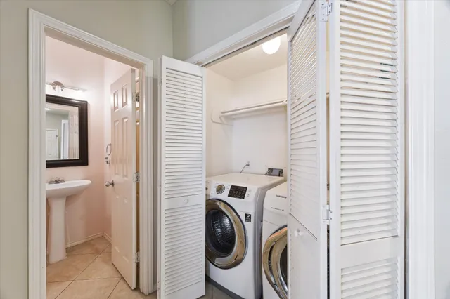 $369,000 | 1507 Anita Street, Houston, TX 77004