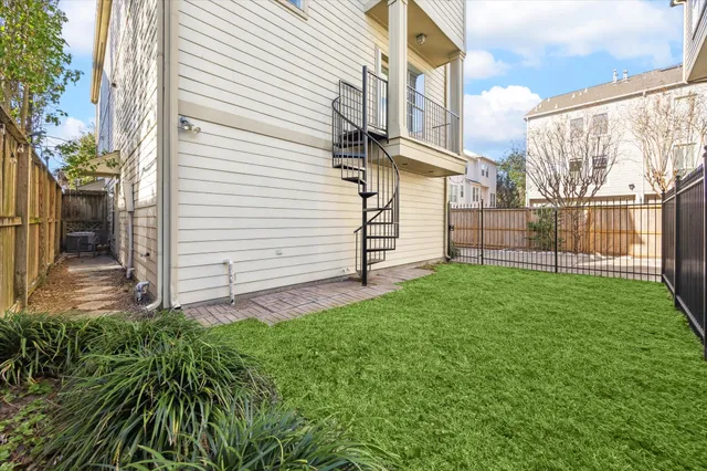 $369,000 | 1507 Anita Street, Houston, TX 77004