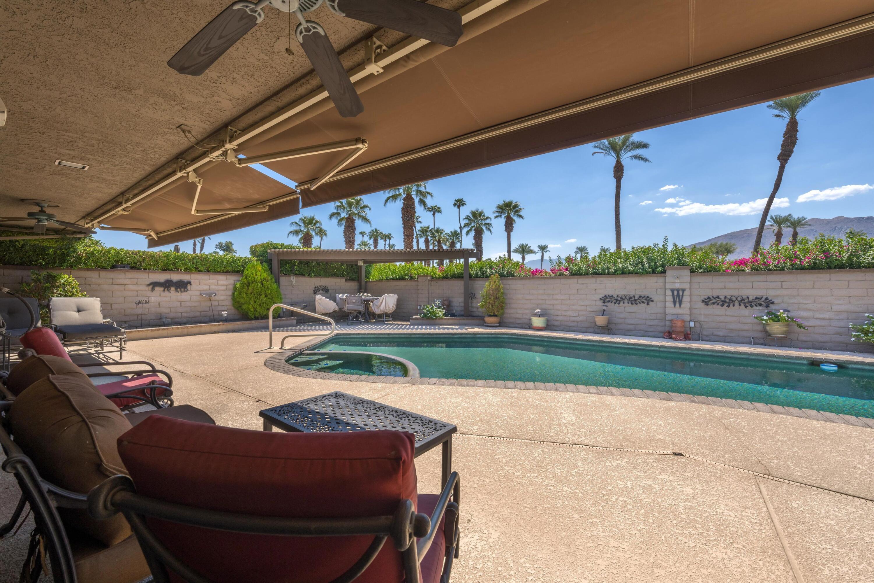 48 Cornell Drive Rancho Mirage, CA 92270 - Photo 35 of 39 a view of yard with patio