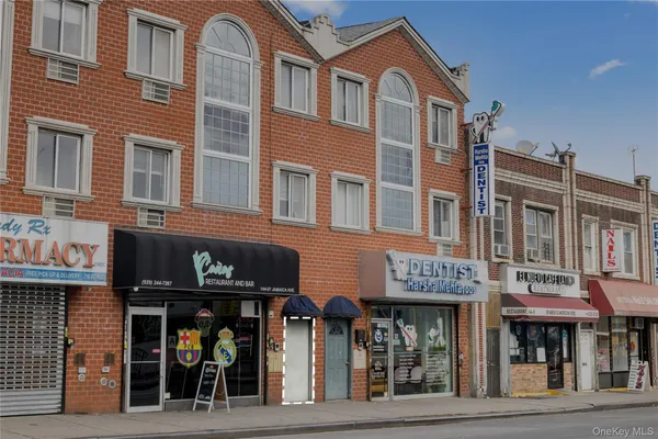 $2,800 | 144-07 Jamaica Avenue, Unit 3 | Jamaica