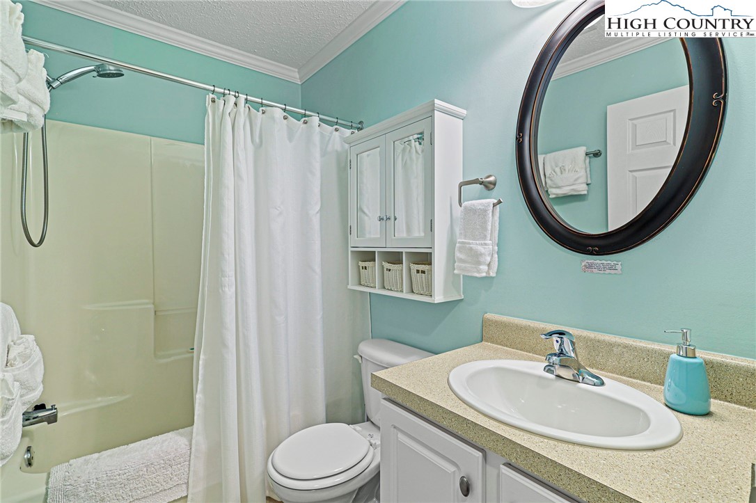 980 Rustic Road West Jefferson, NC 28694 - Photo 17 of 34 Gallery Image 17