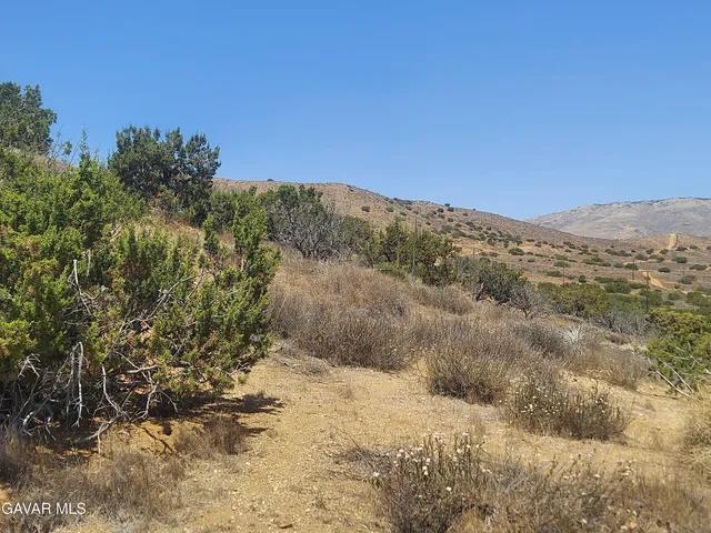 a view of a mountain view