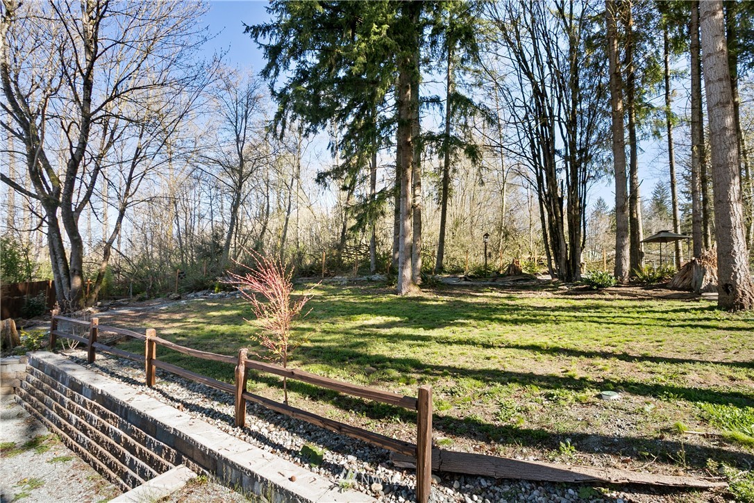 27515 Rose Road Arlington, WA 98223 - Photo 30 of 34 a view of backyard with green space