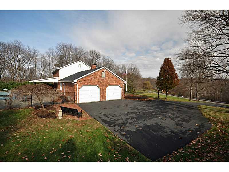 460 Markman Park Road Baden, PA 15005 - Photo 25 of 25 Parking Lot/Garage.