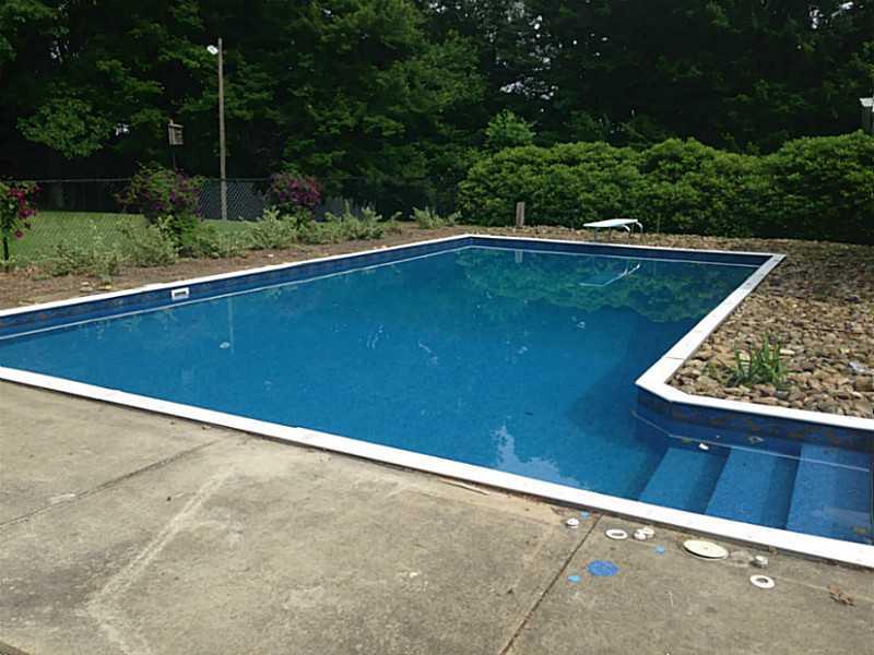 460 Markman Park Road Baden, PA 15005 - Photo 6 of 25 Swimming Pool/Hot Tub/Sauna.