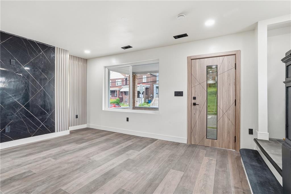820 Bryn Mawr Road Pittsburgh, PA 15219 - Photo 6 of 40 Gallery Image 6