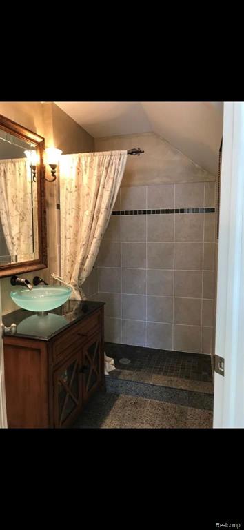 770 Old Perch Road Rochester Hills, MI 48309 - Photo 23 of 28