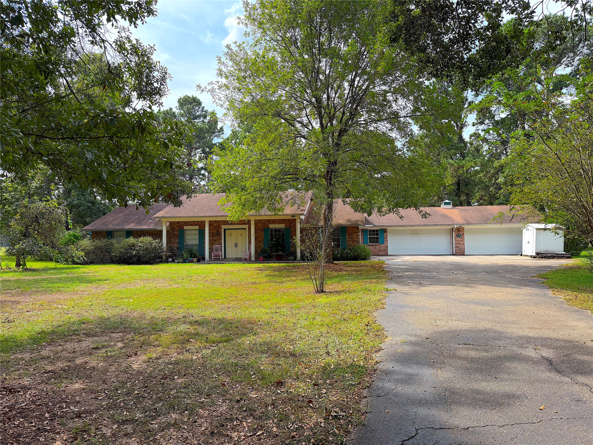 851 Oak Ridge Drive Cleveland, TX 77328 - Photo 1 of 24 Gallery Image 1