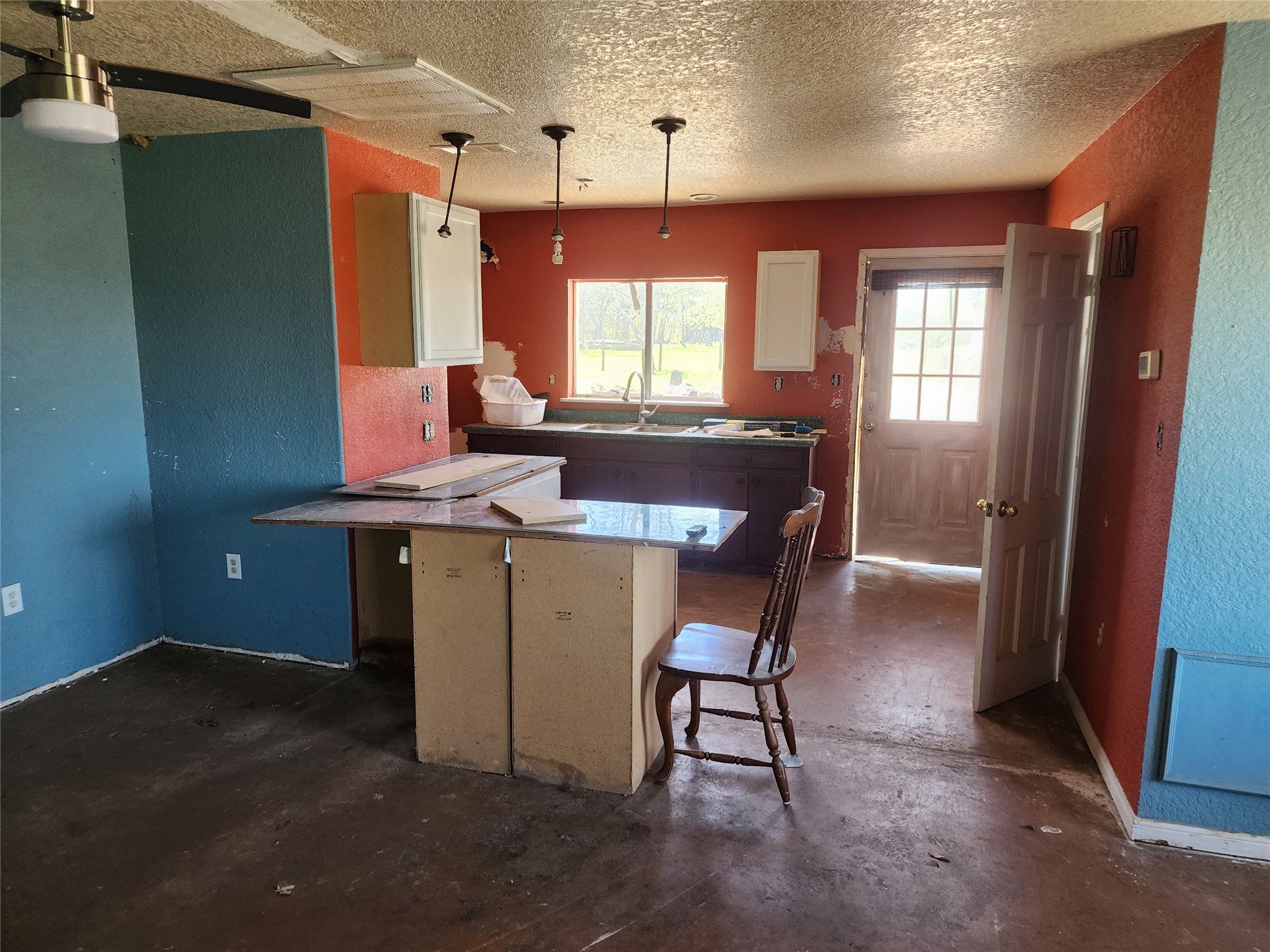 1118 County Road 47 Angleton, TX 77515 - Photo 14 of 23