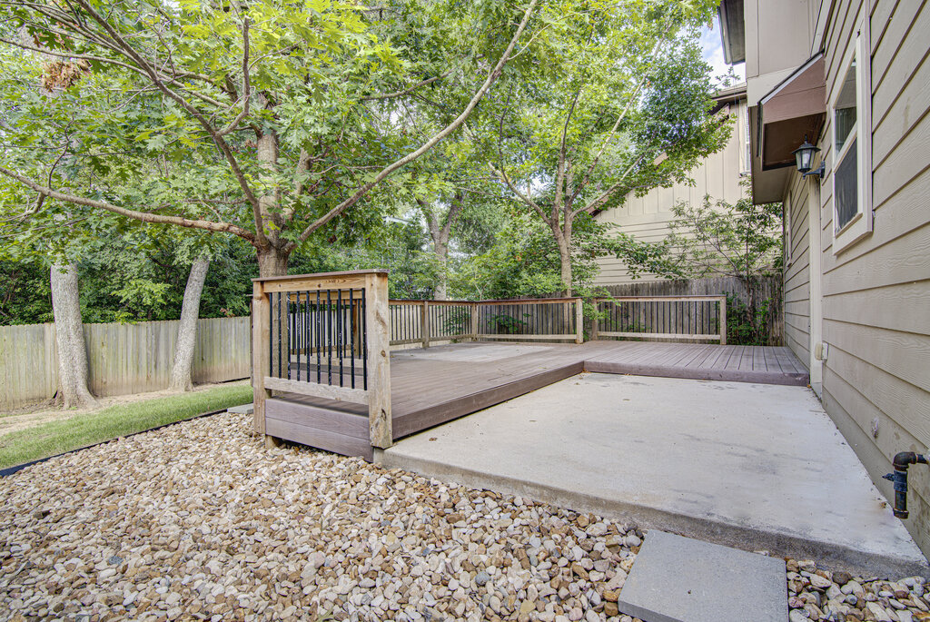 7337 Menchaca Road, Unit 22 Austin, TX 78745 - Photo 22 of 28