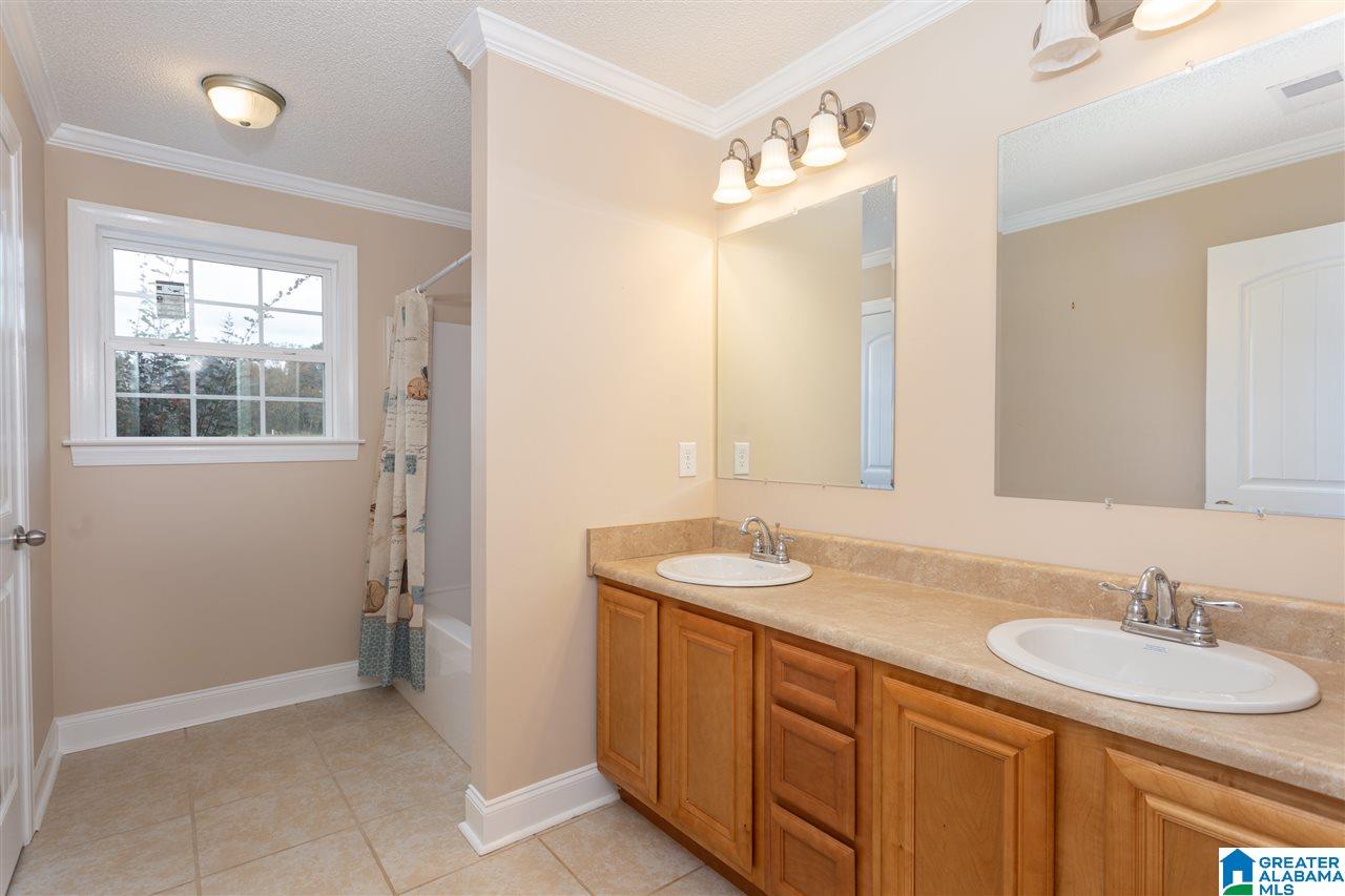 23 Granvil Way Weaver, AL 36277 - Photo 15 of 36