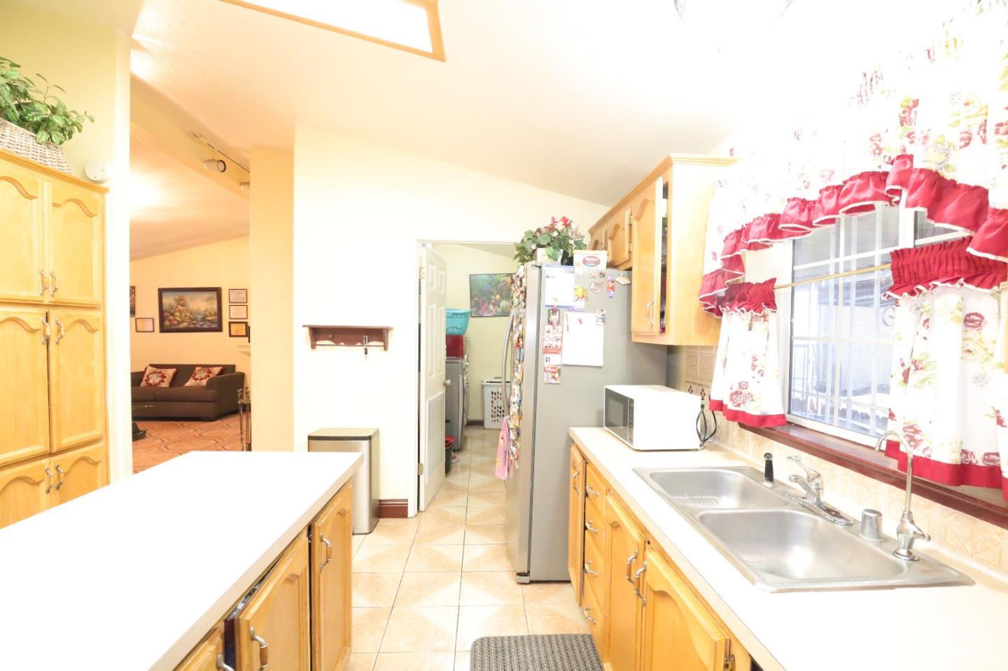 2151 Oakland Road, Unit 412 San Jose, CA 95131 - Photo 24 of 36