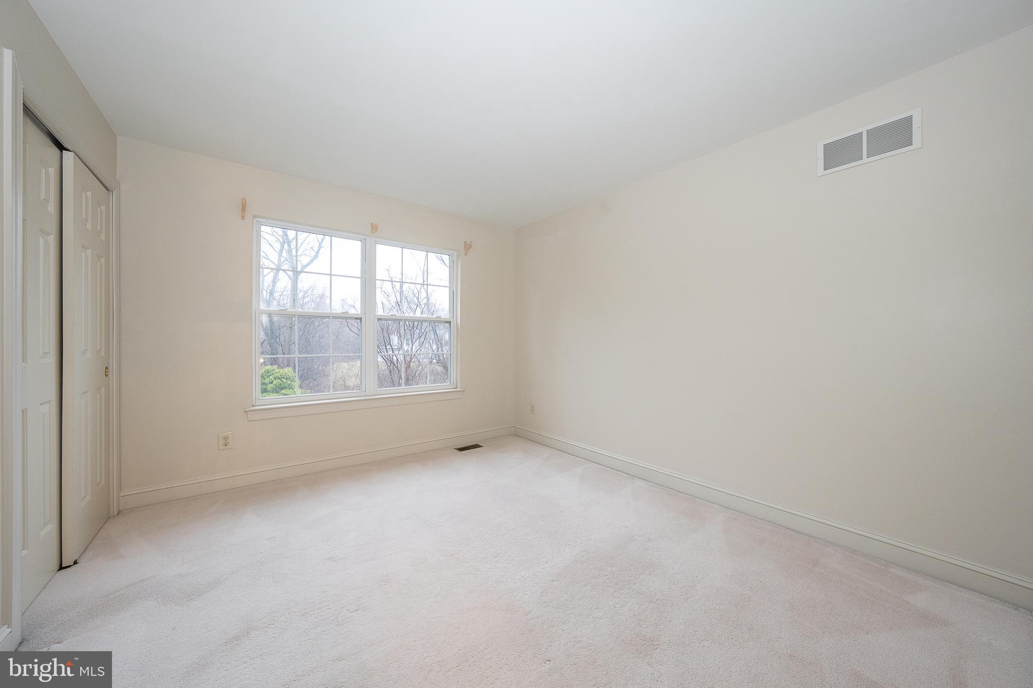 824 Waverly Road Kennett Square, PA 19348 - Photo 28 of 42 an empty room with windows