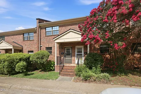 $315,000 | 105 Fidelity Street, Unit B4, Carrboro, NC 27510