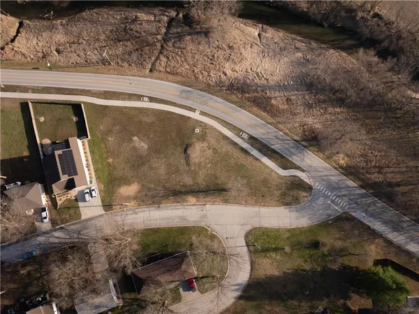 $55,000 | 423 East Main Street, Smithville, MO 64089