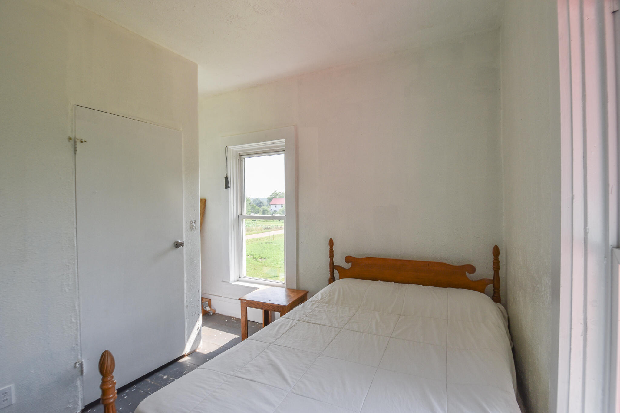 329 West Lockwood Road Coldwater, MI 49036 - Photo 16 of 44 DSC_0883