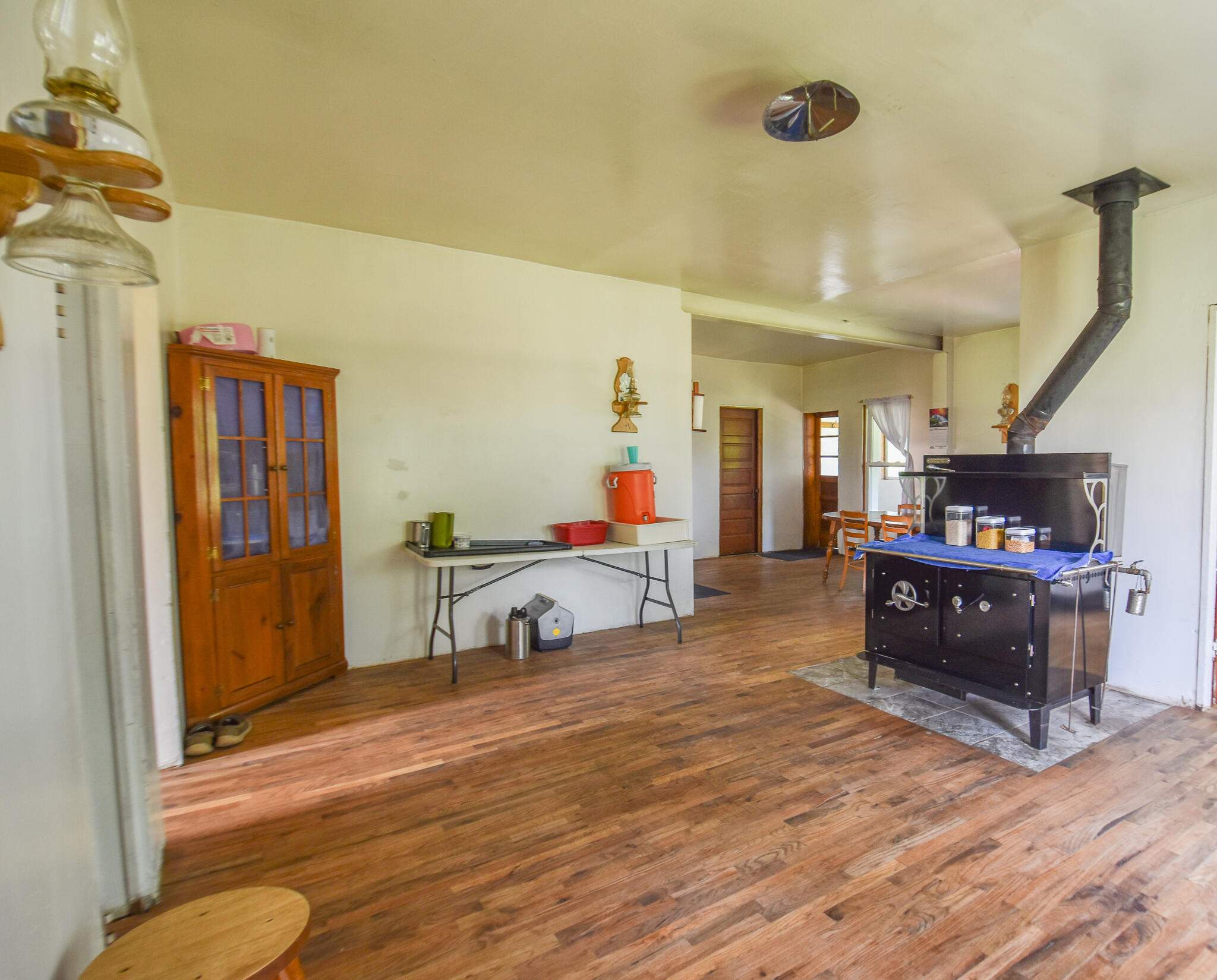 329 West Lockwood Road Coldwater, MI 49036 - Photo 9 of 44 DSC_0908