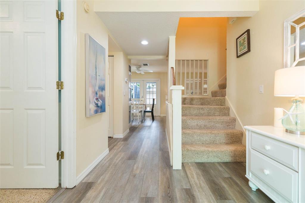 4210 West Roland Street Tampa, FL 33609 - Photo 8 of 49