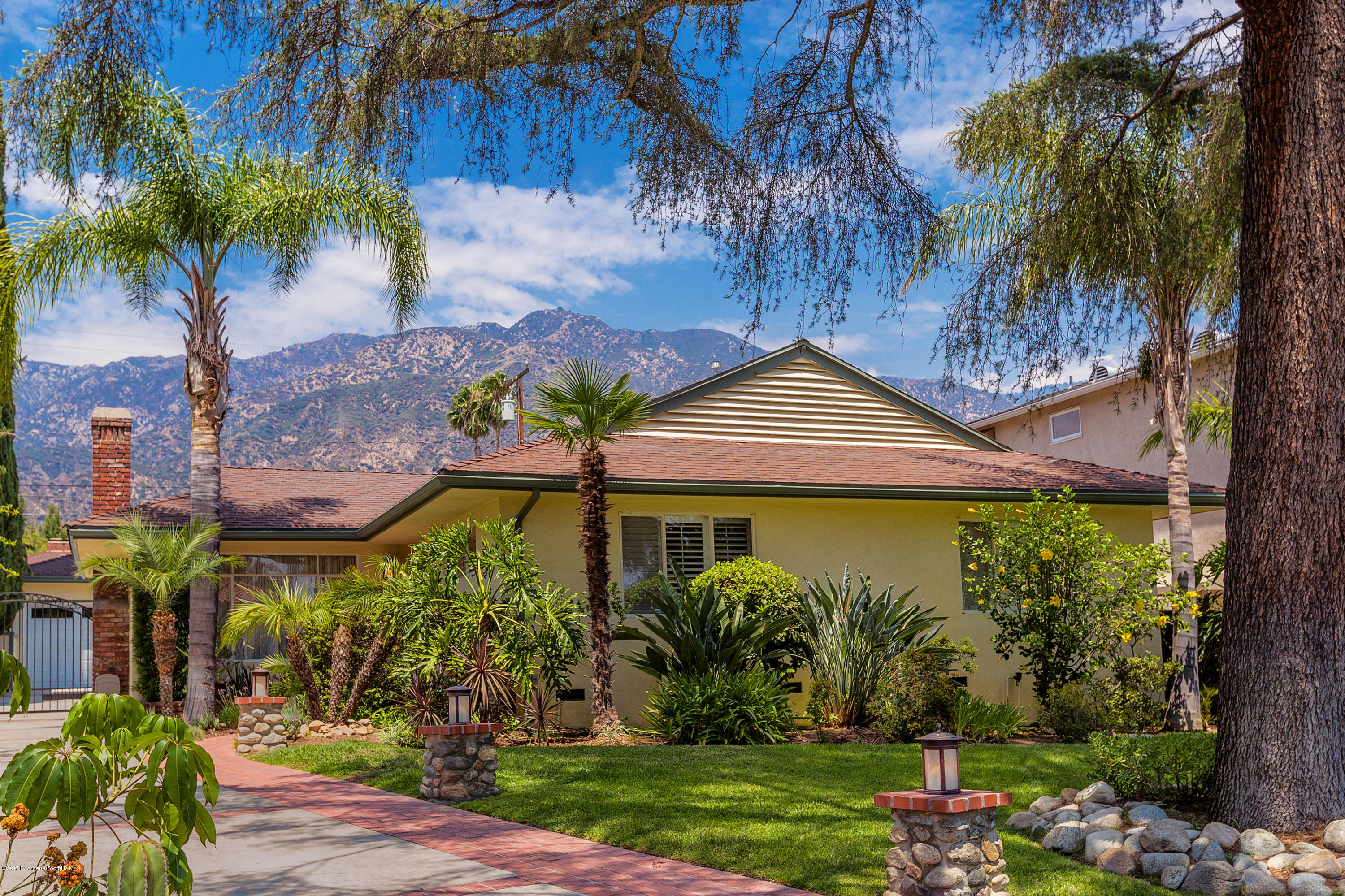1757 Meadowbrook Road Altadena, CA 91001 - Photo 1 of 20 111