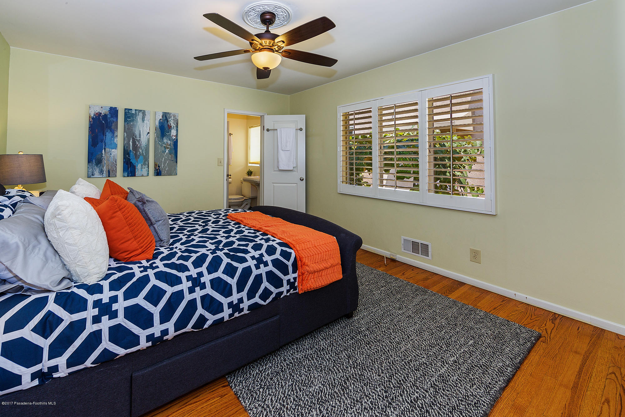 1757 Meadowbrook Road Altadena, CA 91001 - Photo 16 of 20 121