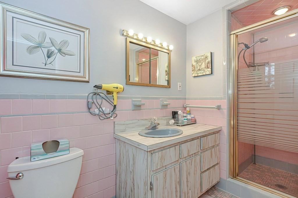 18 Morton Circle Canton, MA 02021 - Photo 16 of 39 Gallery Image 16