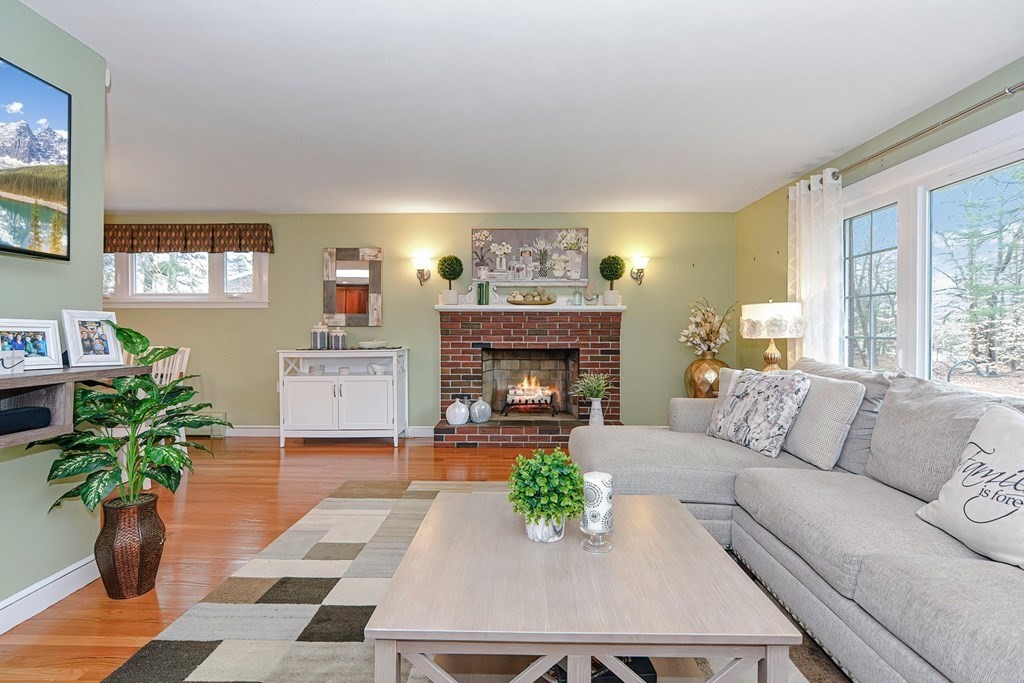 18 Morton Circle Canton, MA 02021 - Photo 2 of 39 Gallery Image 2