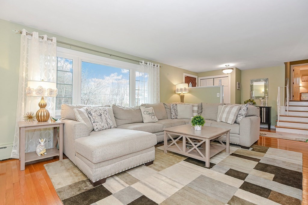 18 Morton Circle Canton, MA 02021 - Photo 4 of 39 Gallery Image 4
