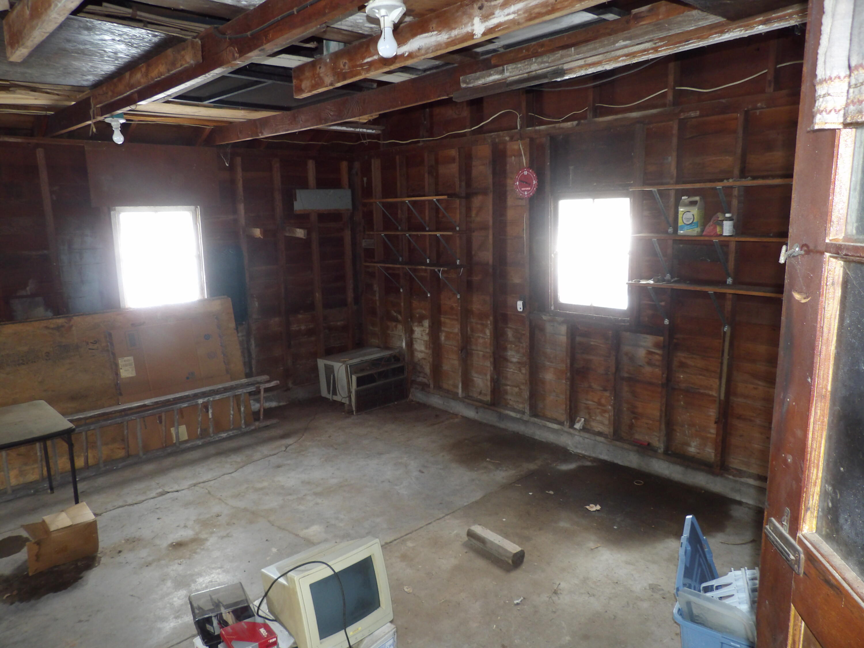 2103 Niles Buchanan Road Niles, MI 49120 - Photo 13 of 26 100_0461