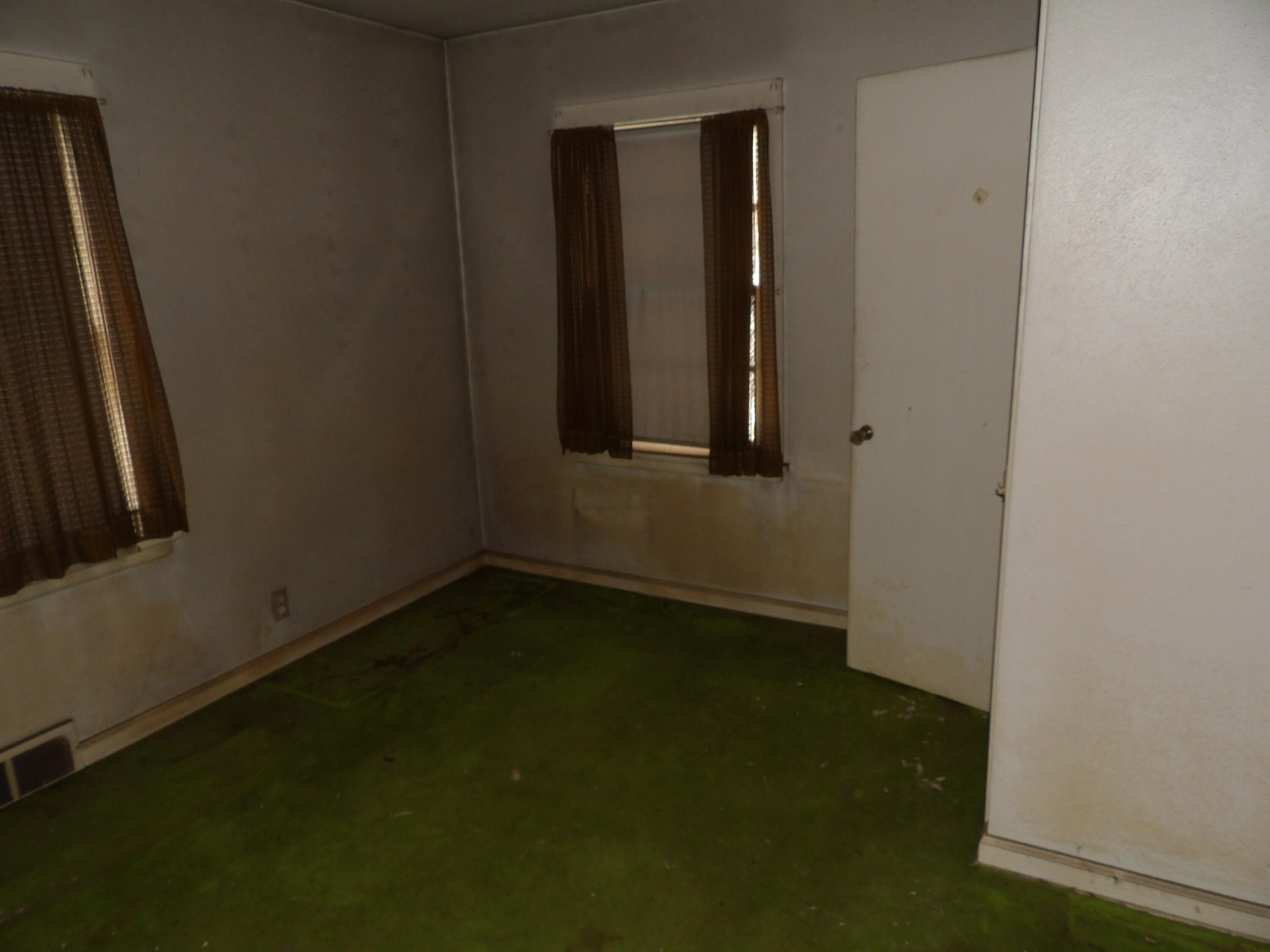 2103 Niles Buchanan Road Niles, MI 49120 - Photo 20 of 26 100_0451