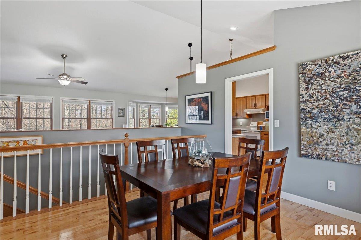 385 High Meadow Sherman, IL 62684 - Photo 5 of 43