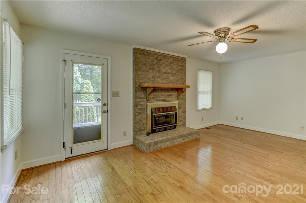 1170 Kimbrell Road Fort Mill, SC 29715 - Photo 11 of 45 Gallery Image 11
