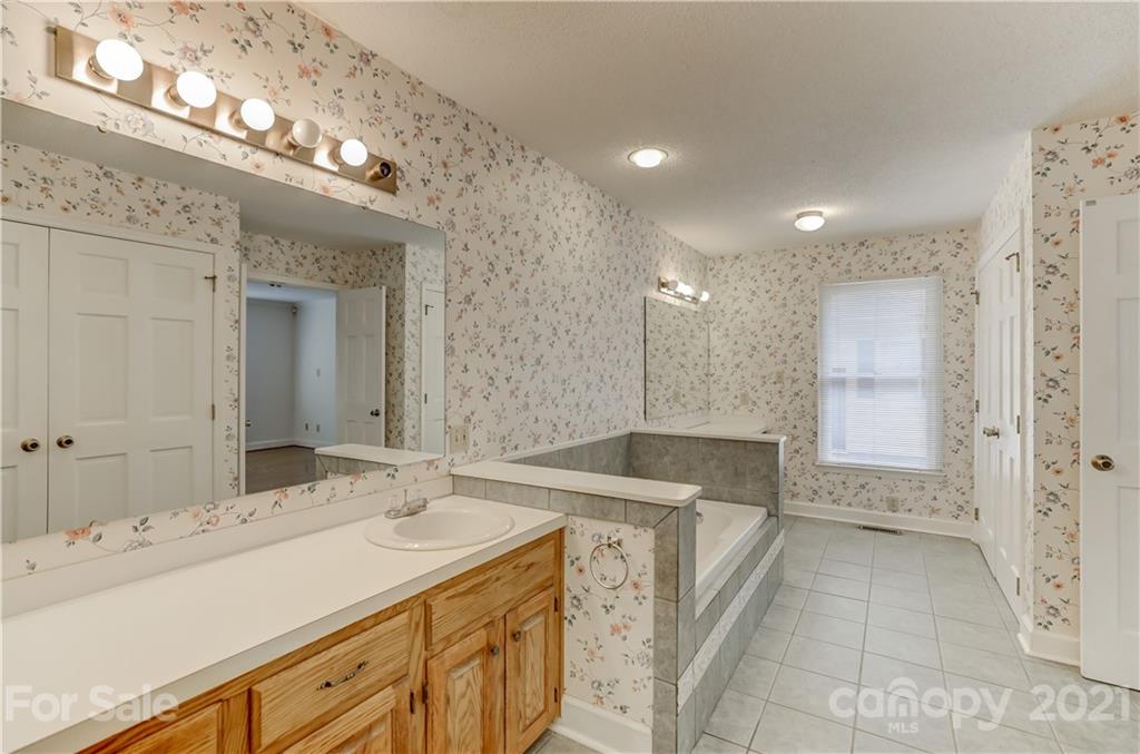 1170 Kimbrell Road Fort Mill, SC 29715 - Photo 20 of 45 Gallery Image 20