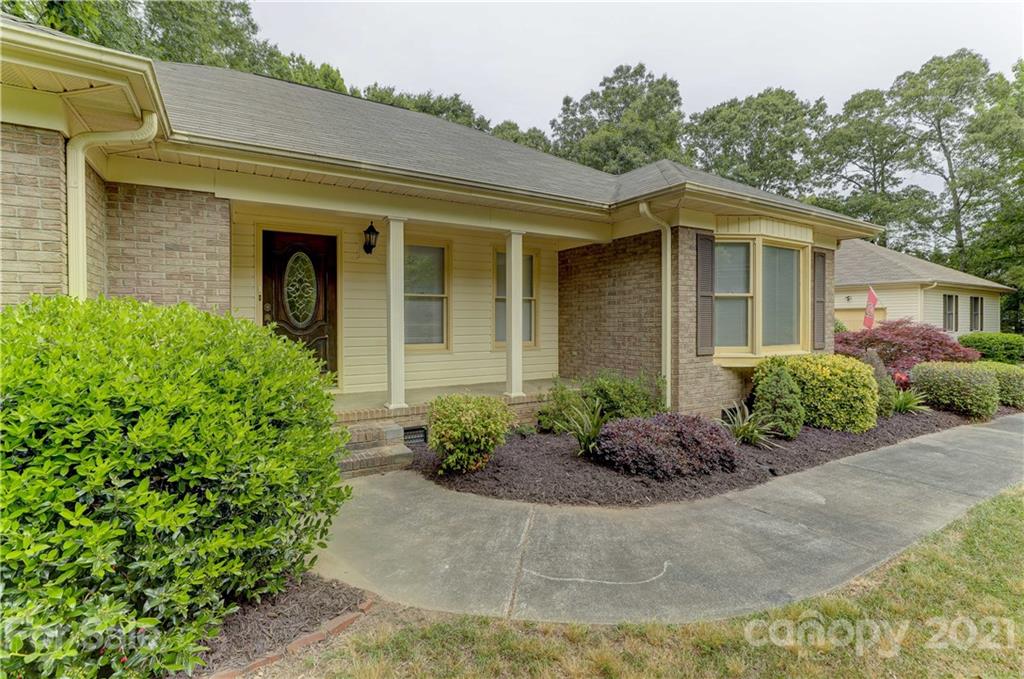 1170 Kimbrell Road Fort Mill, SC 29715 - Photo 3 of 45 Gallery Image 3