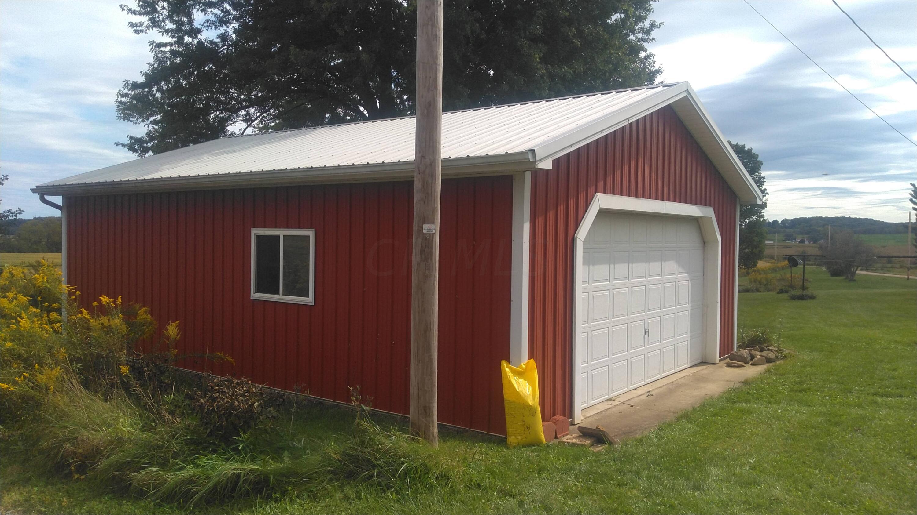 25049 Hopewell Road Gambier, OH 43022 - Photo 3 of 35 KIMG4941