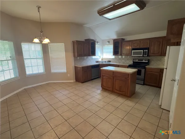 $1,781 | 2410 Bachelor Button Boulevard, Killeen, TX 76549