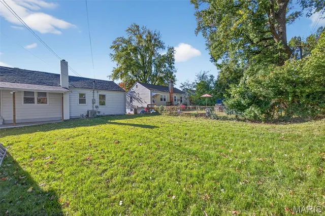 $174,900 | 10335 St Joan Lane, St. Ann, MO 63074