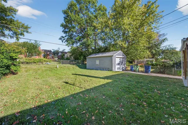 $174,900 | 10335 St Joan Lane, St. Ann, MO 63074