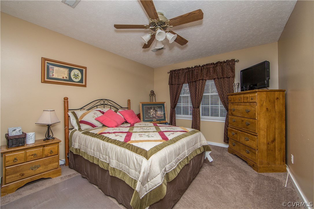 17410 Le Master Road Petersburg, VA 23803 - Photo 19 of 48 Bedroom 3 w/ Portable Wardrobe