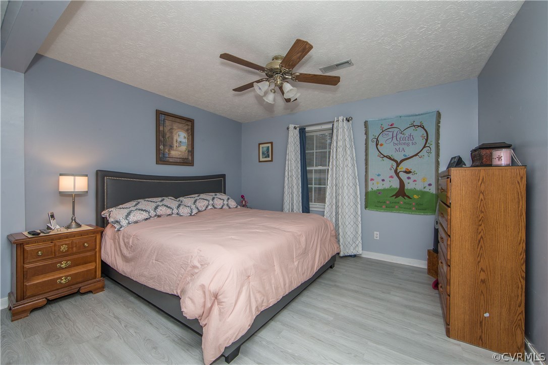 17410 Le Master Road Petersburg, VA 23803 - Photo 21 of 48 Master Bedroom