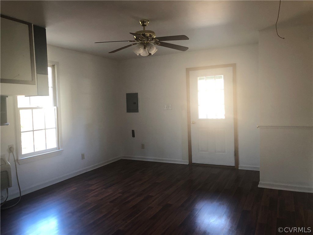 17410 Le Master Road Petersburg, VA 23803 - Photo 42 of 48 Guest House - Den