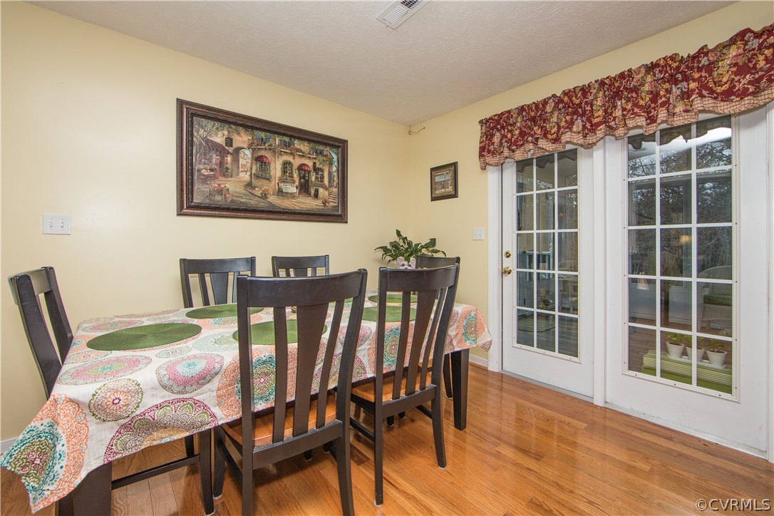 17410 Le Master Road Petersburg, VA 23803 - Photo 8 of 48 Dining Area of Kitchen (French Doors to Sun Room)