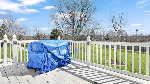 $389,900 | 106 River Run Court, Oswego, IL 60543