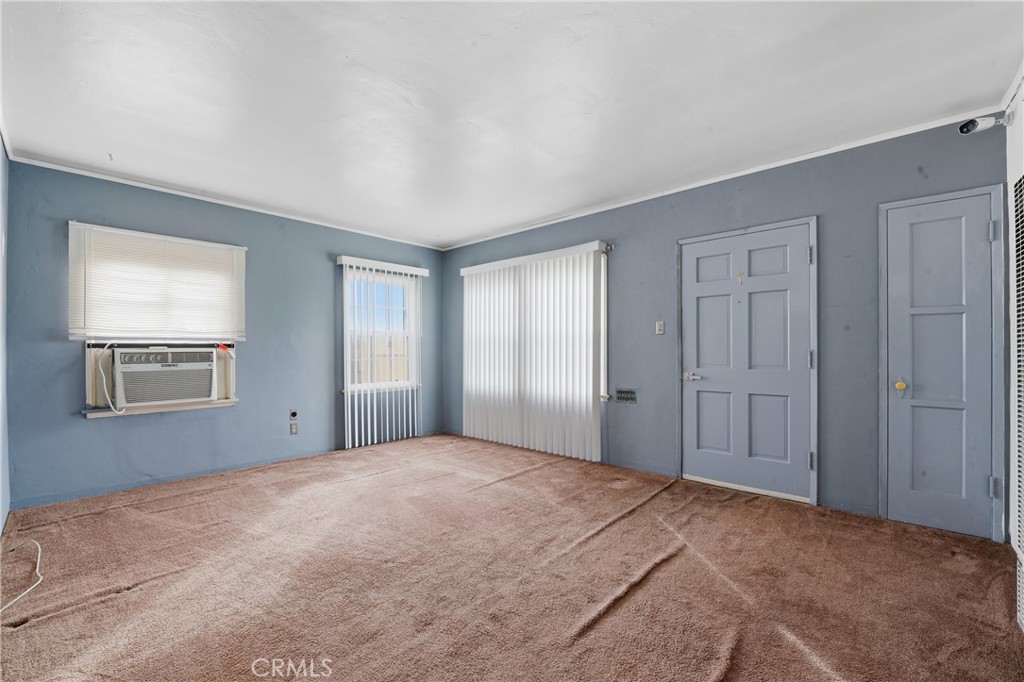 1917 East Harding Street Long Beach, CA 90805 - Photo 7 of 28