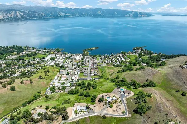 $499,000 | 501 Island View Drive, Lakeport, CA 95453