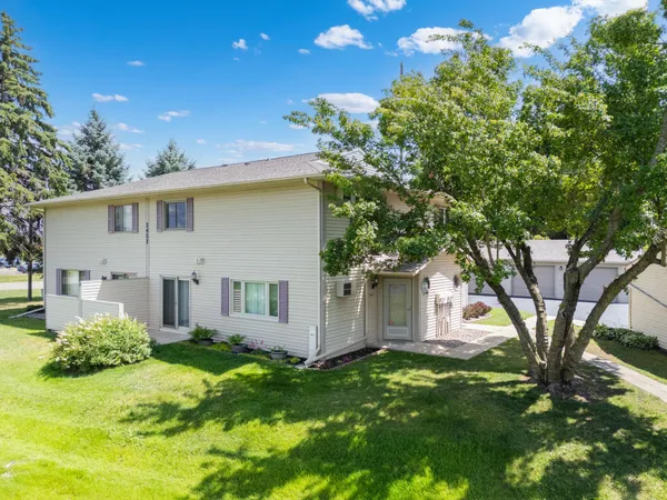 $165,000 | 2457 Broadway Avenue South, Unit A, Rochester, MN 55902