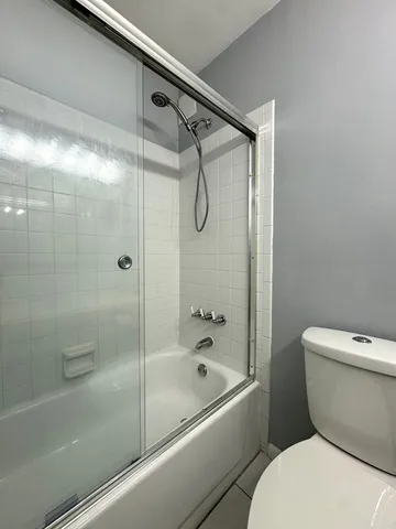 $160,000 | 5600 Hillcrest Lane, Unit 1K, Lisle, IL 60532