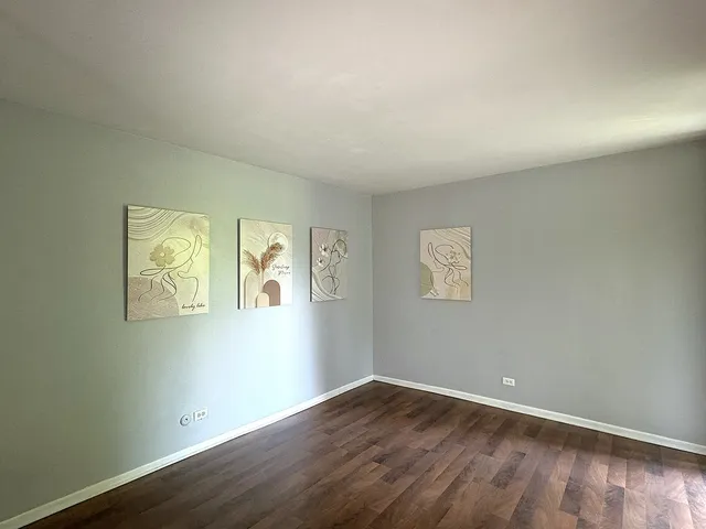 $160,000 | 5600 Hillcrest Lane, Unit 1K, Lisle, IL 60532